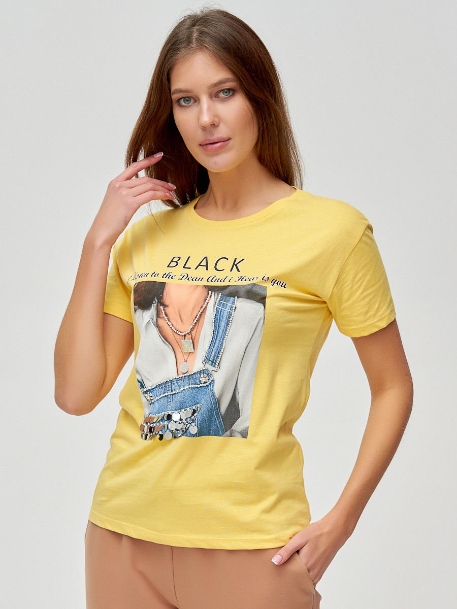Купить оптом Женские футболки с принтом желтого цвета 1614J в Екатеринбурге