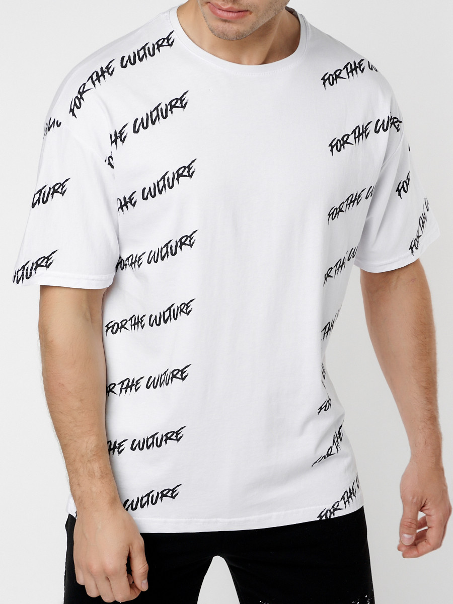 Купить оптом Мужская футболка с надписью белого цвета 221085Bl в Казани