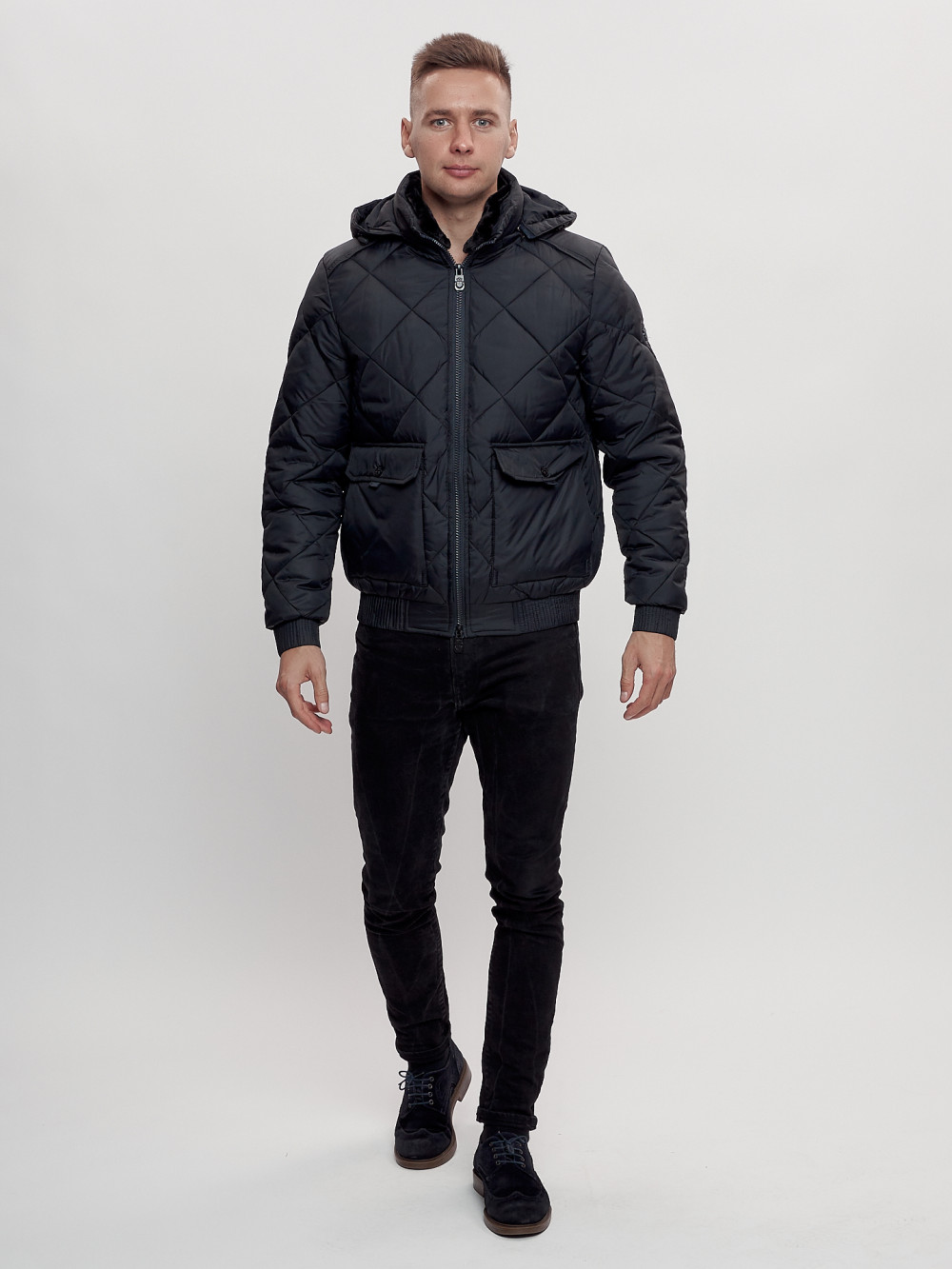 Купить оптом Куртка классическая стеганная мужская темно-синего цвета 2303TS в Казани