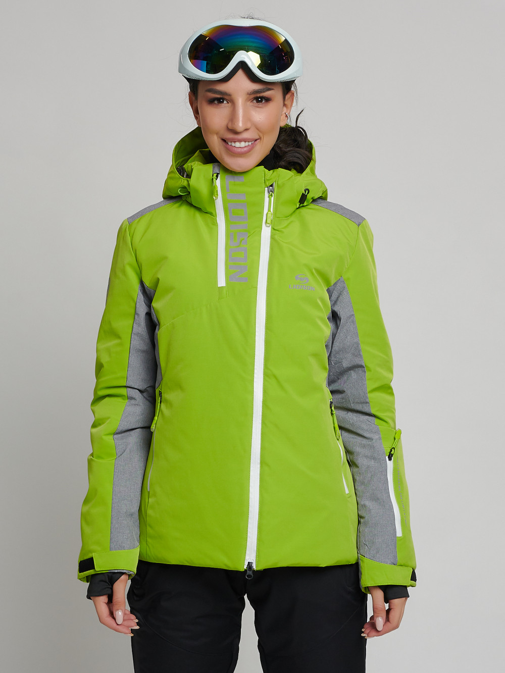 Купить оптом Горнолыжная куртка женская зеленого цвета 77033Z в Казани