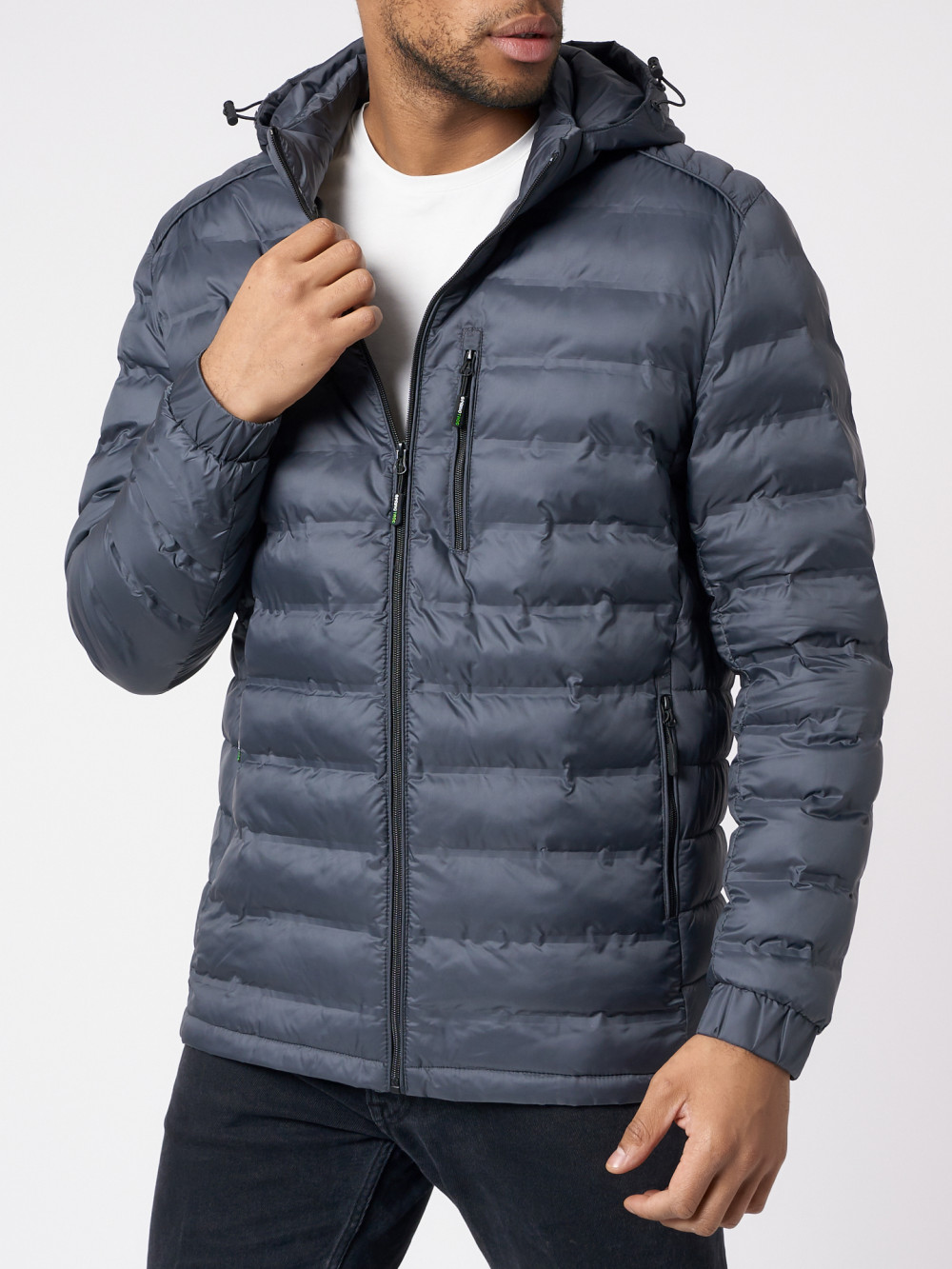 Купить оптом Куртки мужские стеганная с капюшоном темно-серого цвета 805TC в Казани