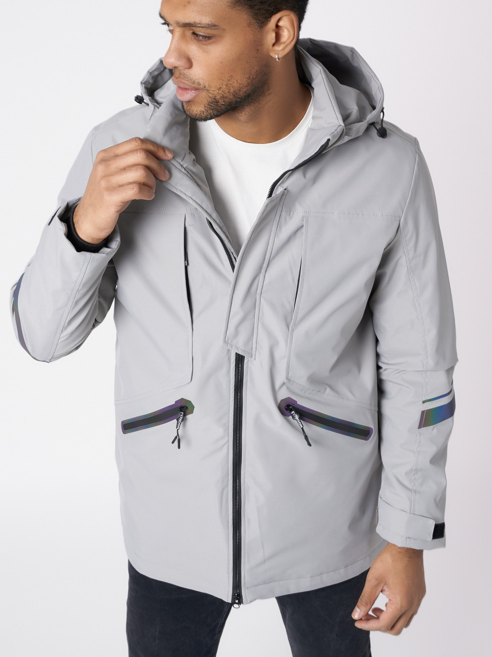 Купить оптом Куртка мужская удлиненная с капюшоном светло-серого цвета 88611SS в Казани