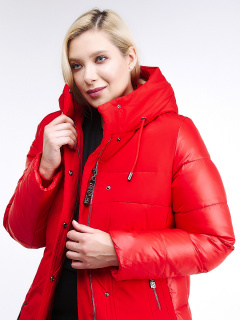 Купить оптом женскую зимнюю классику куртку большого размера красного цвета в интернет магазине MTFORCE 100-921_7Kr