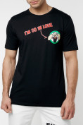 Оптом Мужская футболка с принтом черного цвета 221168Ch в Казани, фото 3