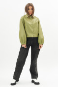Оптом Короткая кожаная куртка женская зеленого цвета 246Z в Казани, фото 8