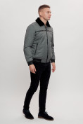 Оптом Куртка классическая с мехом мужская серого цвета 2917Sr в Казани, фото 6