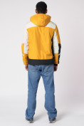 Оптом Куртка спортивная мужская с капюшоном желтого цвета 3589J в Екатеринбурге, фото 8