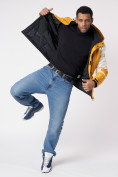 Оптом Куртка спортивная мужская с капюшоном желтого цвета 3589J в Екатеринбурге, фото 3
