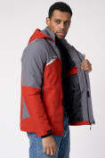 Оптом Куртка спортивная мужская с капюшоном красного цвета 3590Kr в Казани, фото 13