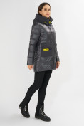 Оптом Куртка зимняя темно-серого цвета 7501TC в Казани, фото 3