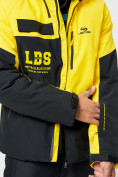 Оптом Горнолыжна куртка мужская желтого цвета 77023J в Екатеринбурге, фото 15