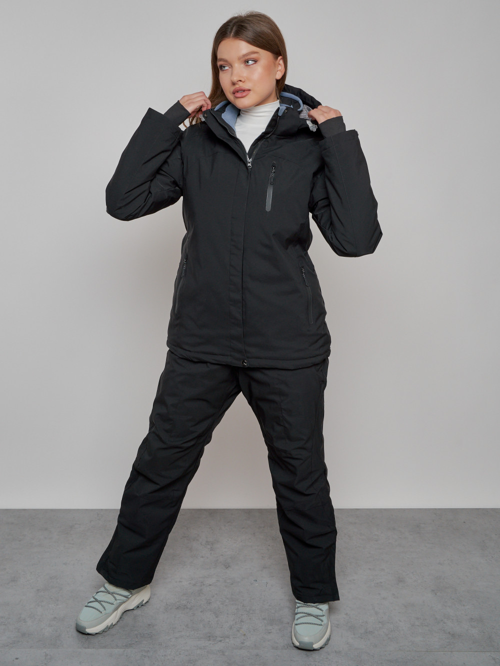 Горнолыжный костюм женский зимний черного цвета 02002Ch