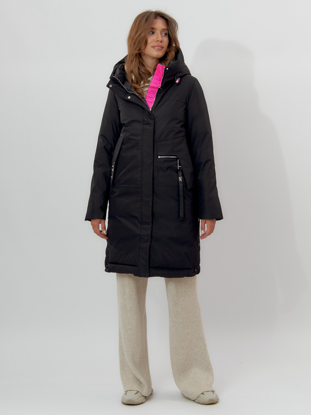 Купить оптом Пальто утепленное женское зимние черного цвета 112209Ch в Екатеринбурге
