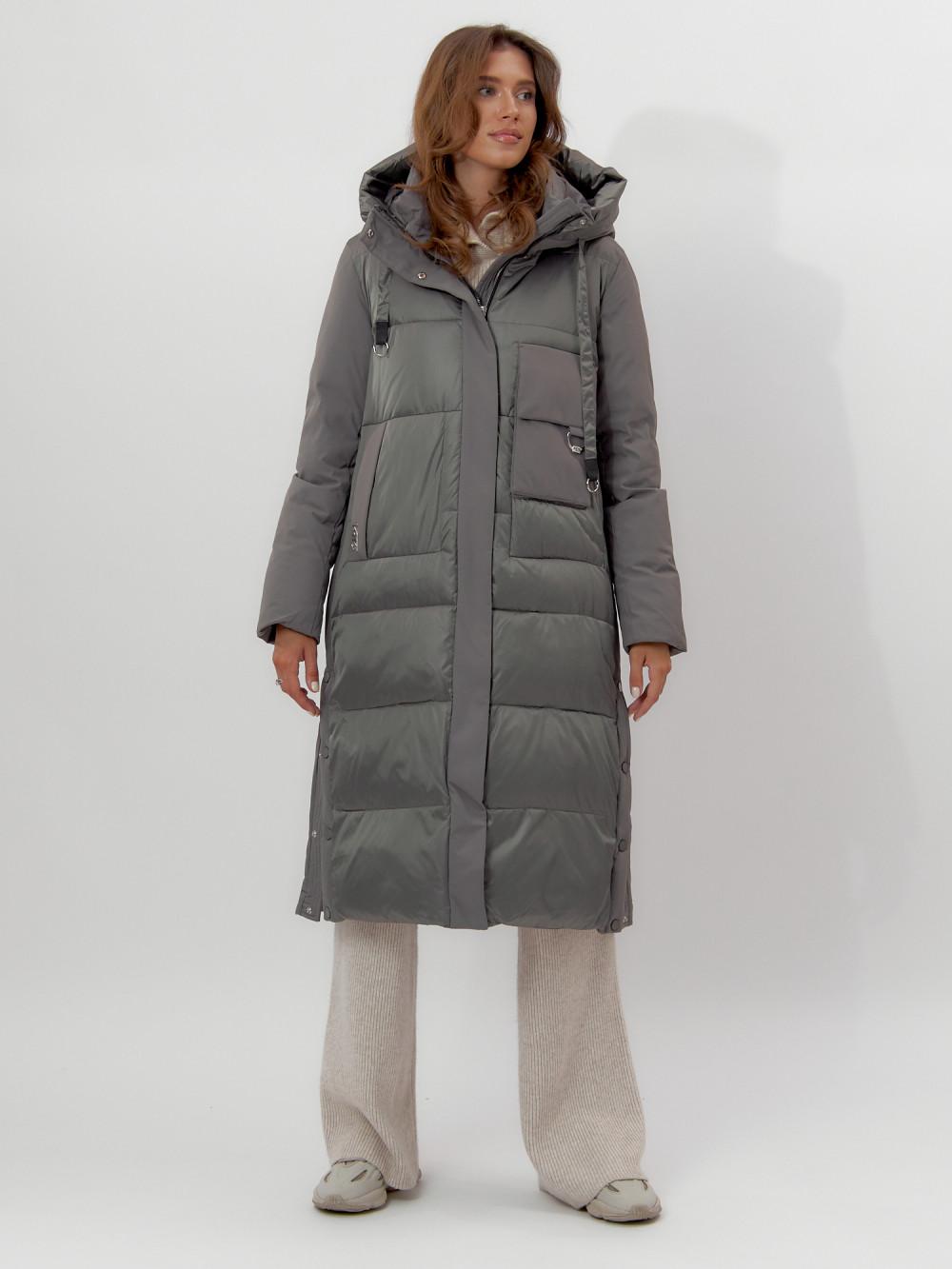 Купить оптом Пальто утепленное женское зимние цвета хаки 112261Kh в Екатеринбурге