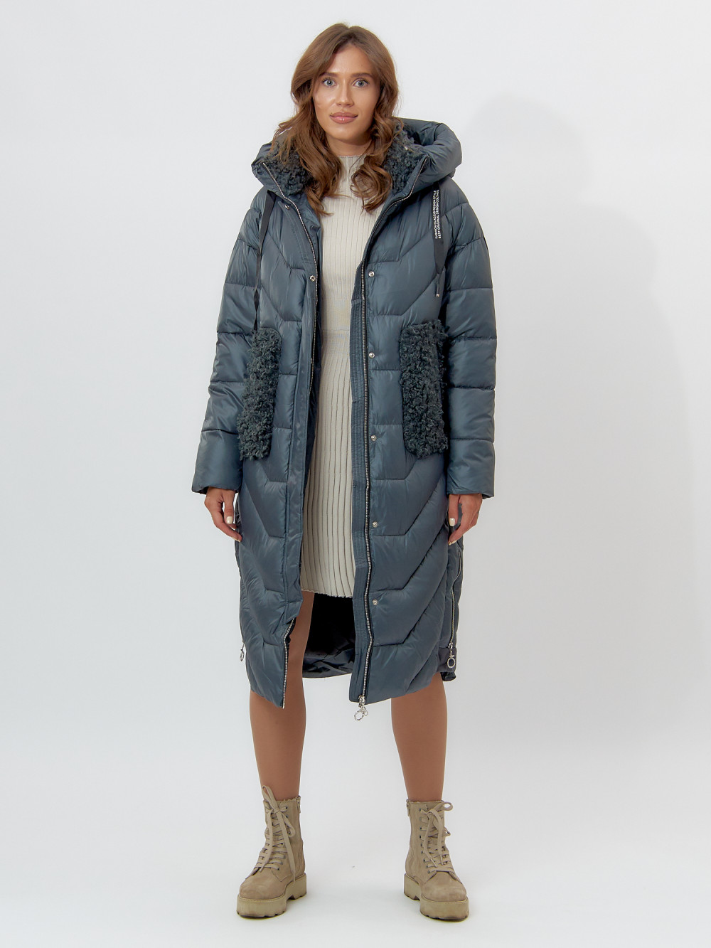 Купить оптом Пальто утепленное женское зимние темно-зеленого цвета 11608TZ в Екатеринбурге