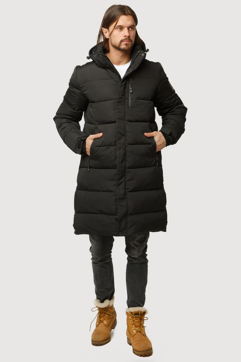 Купить оптом Куртка зимняя удлиненная мужская черного цвета 1780Ch