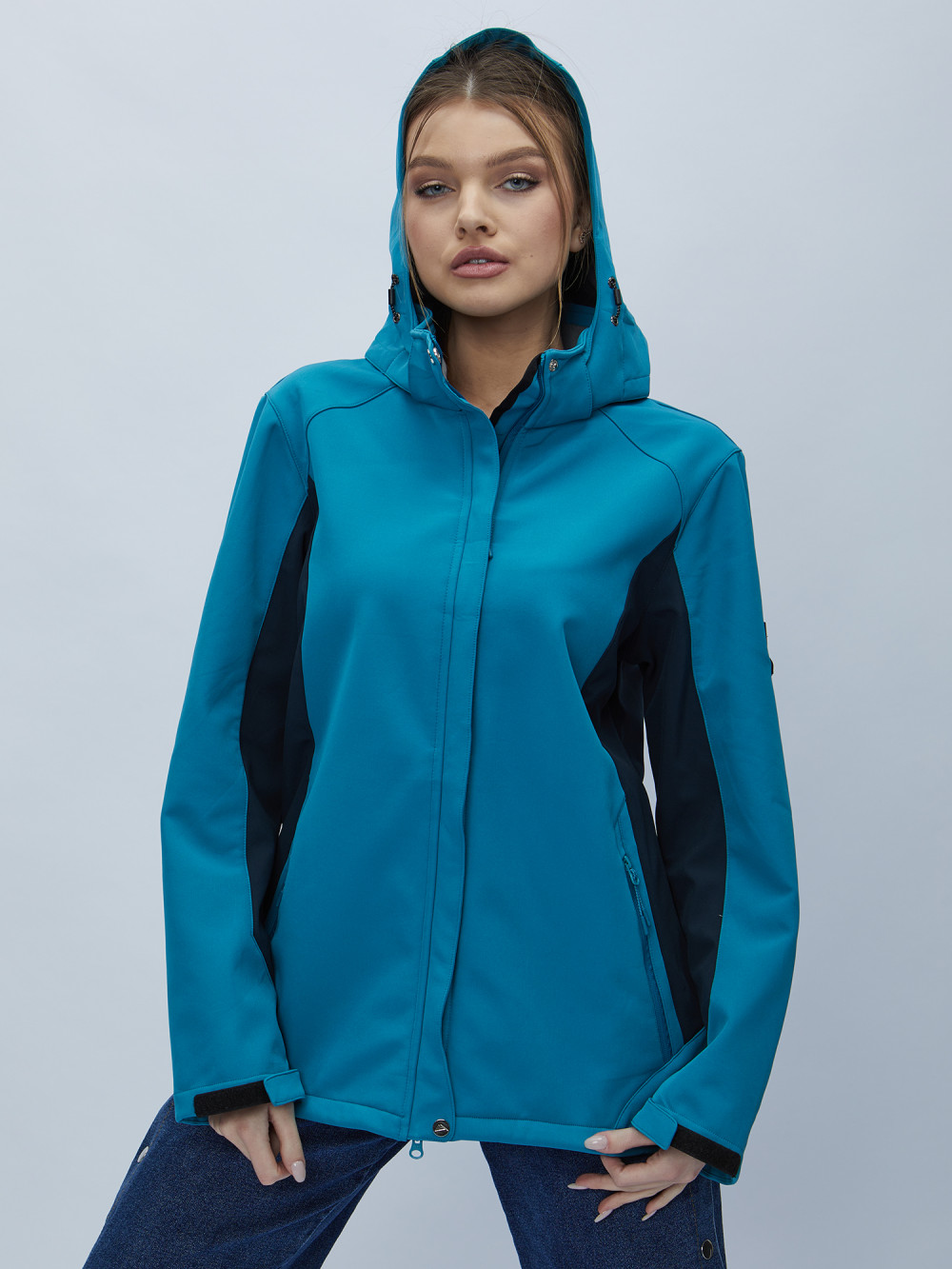 Купить оптом Ветровка женская MTFORCE большого размера синего цвета 22211S в Екатеринбурге