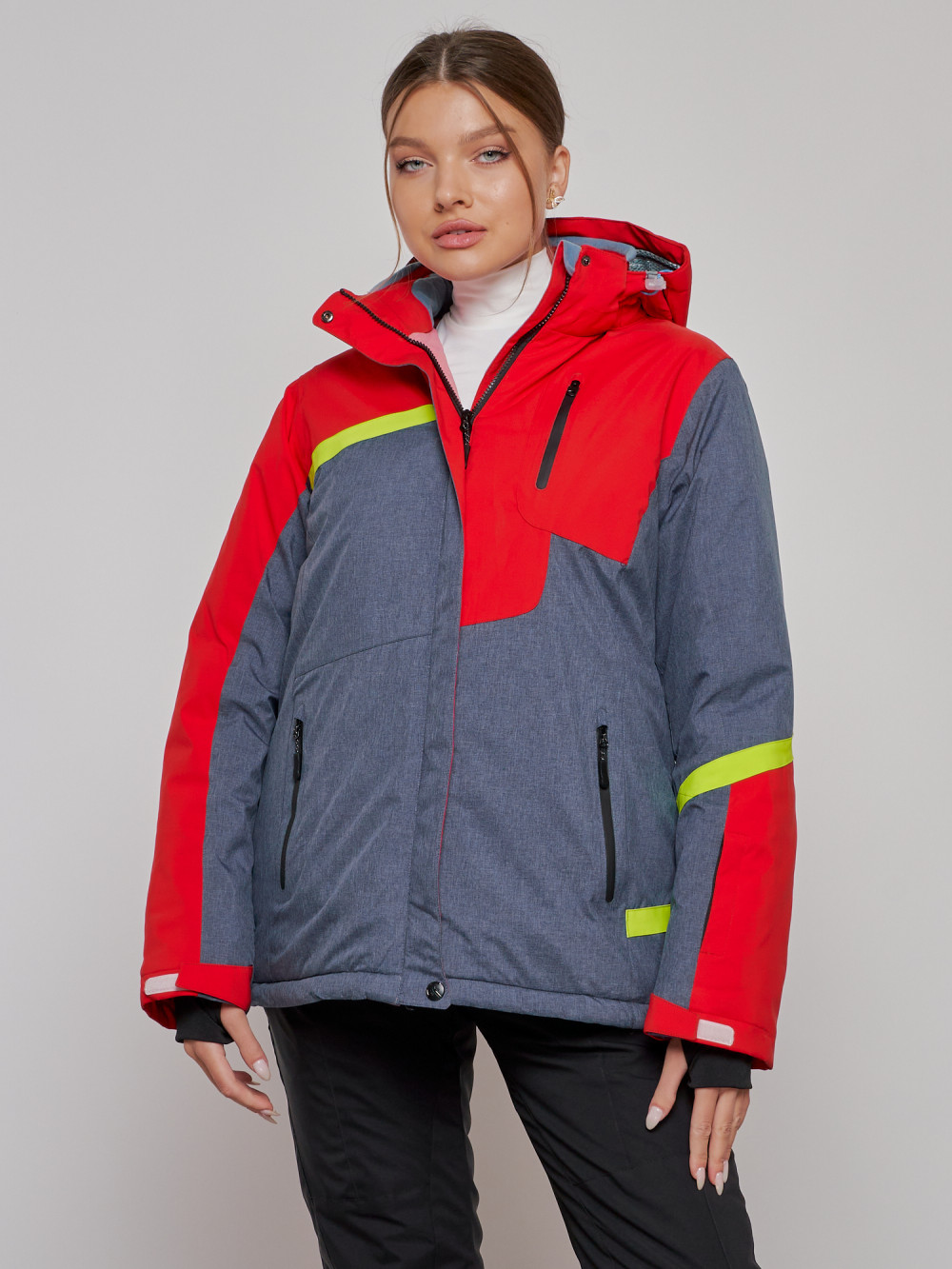 Купить оптом Горнолыжная куртка женская зимняя большого размера красного цвета 2282-1Kr в Екатеринбурге