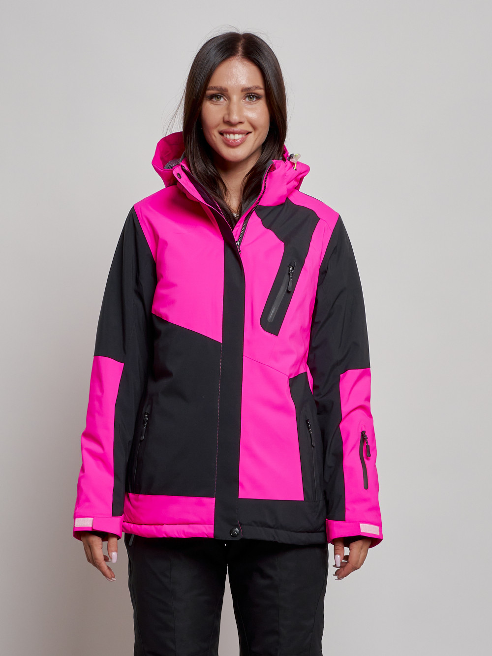 Купить оптом Горнолыжная куртка женская зимняя розового цвета 2306R в Екатеринбурге