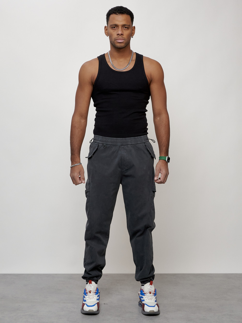 Джинсы карго мужские с накладными карманами темно-серого цвета 2420TC