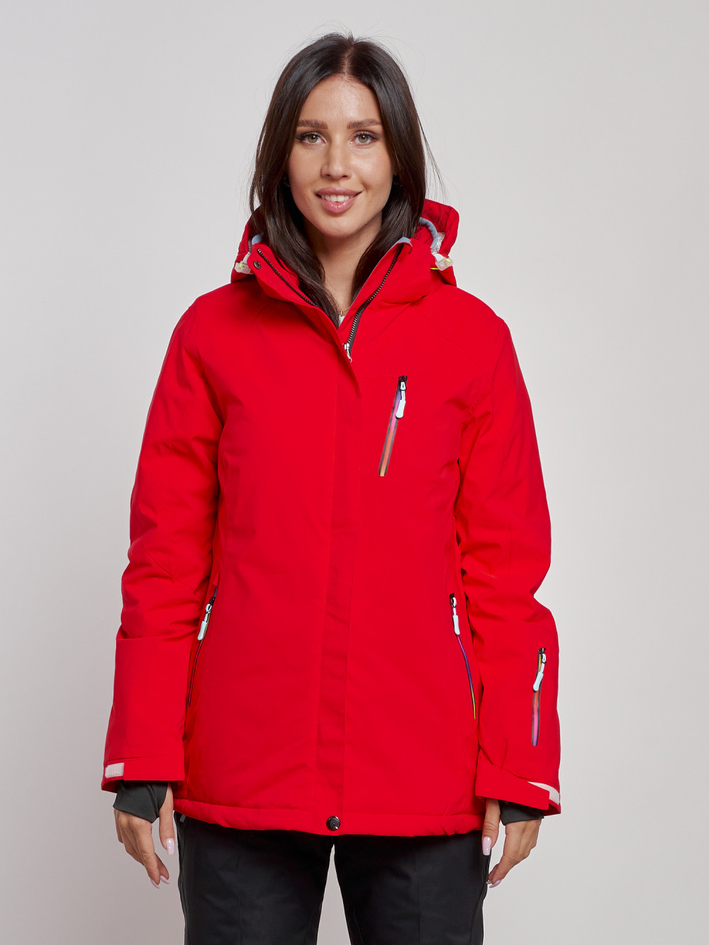 Купить оптом Горнолыжная куртка женская зимняя красного цвета 3331Kr в Екатеринбурге