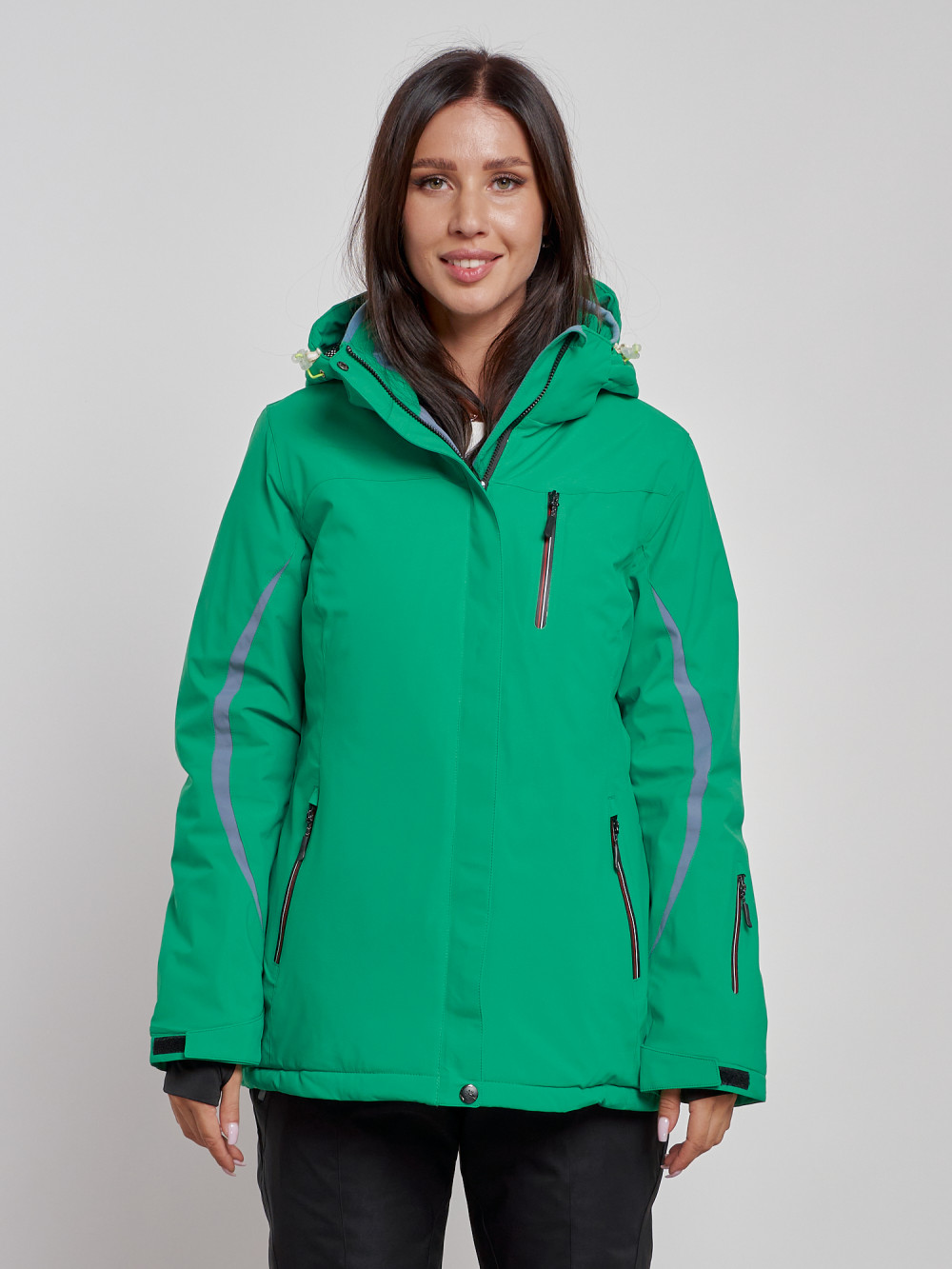 Купить оптом Горнолыжная куртка женская зимняя зеленого цвета 3350Z в Екатеринбурге