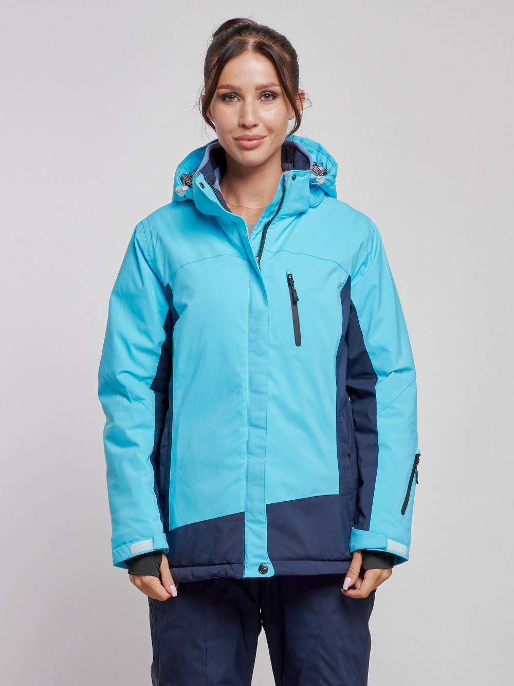 Купить оптом Горнолыжная куртка женская зимняя большого размера голубого цвета 3960Gl в Екатеринбурге