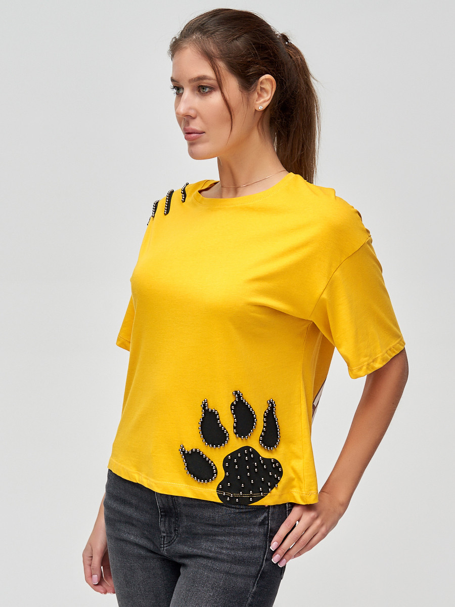 Купить оптом Женские футболки с принтом желтого цвета 50004J в Казани