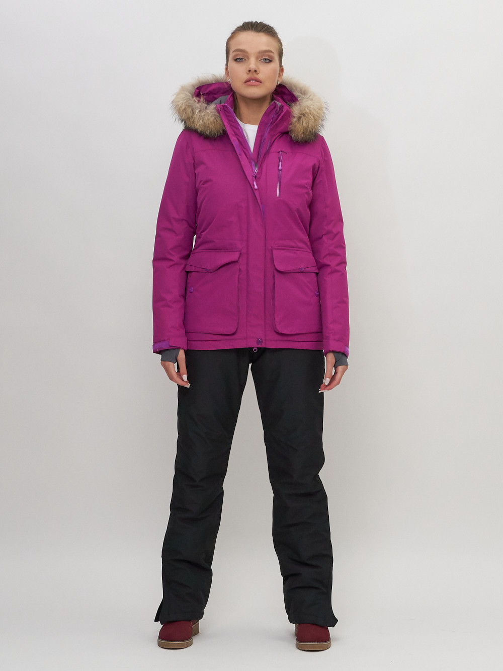 Купить оптом Куртка спортивная женская зимняя с мехом фиолетового цвета 551777F в Екатеринбурге