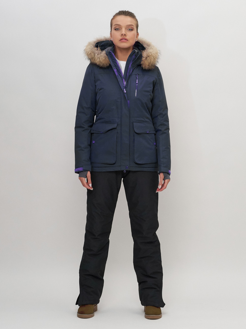 Купить оптом Куртка спортивная женская зимняя с мехом темно-синего цвета 551777TS в Екатеринбурге