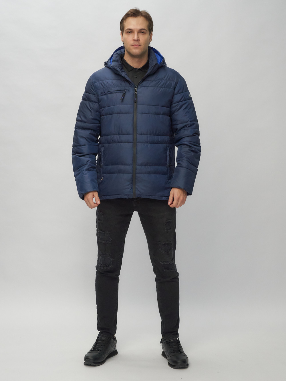 Купить оптом Куртка спортивная мужская с капюшоном темно-синего цвета 62175TS в Казани