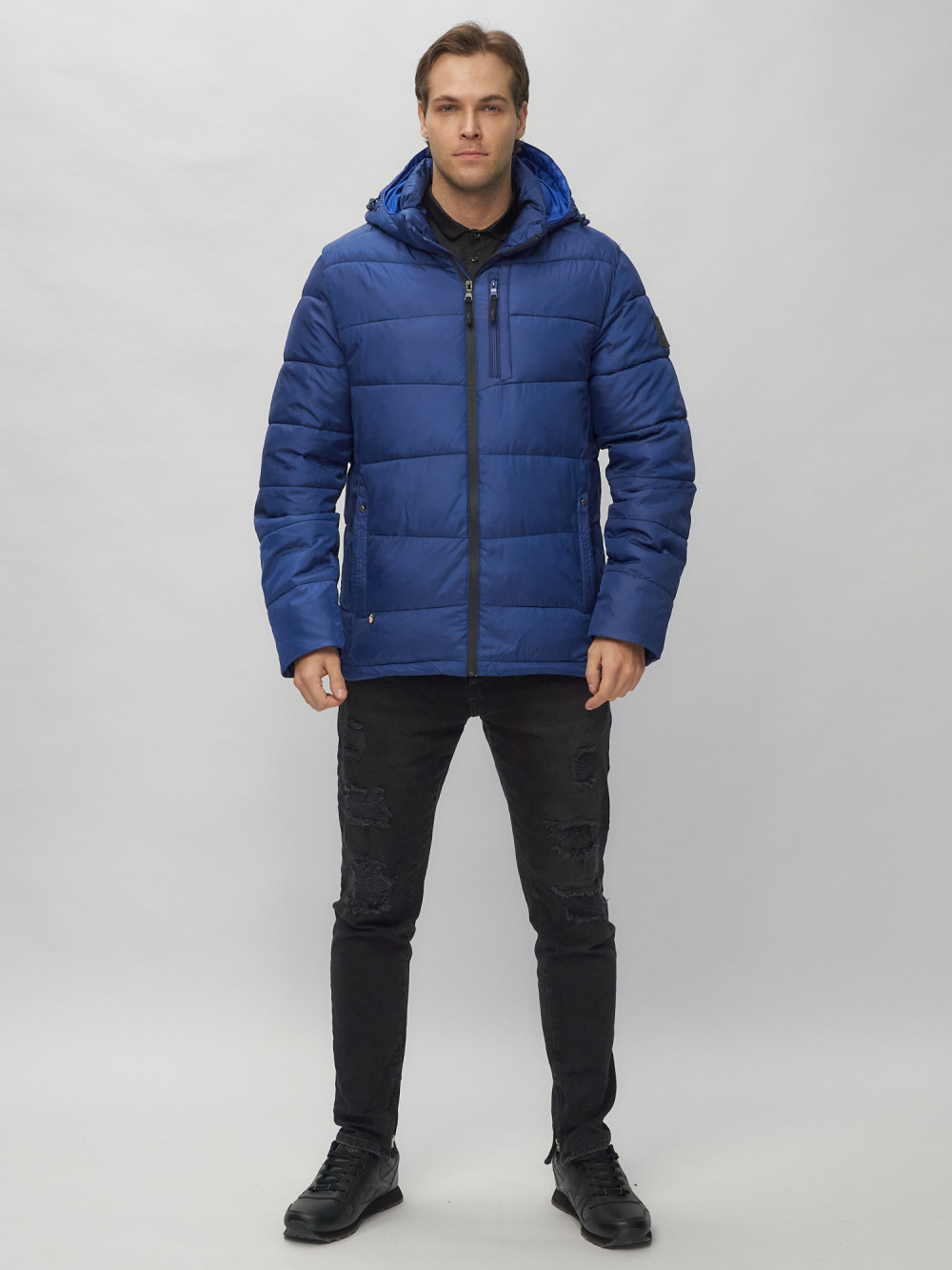 Купить оптом Куртка спортивная мужская с капюшоном синего цвета 62186S в Казани
