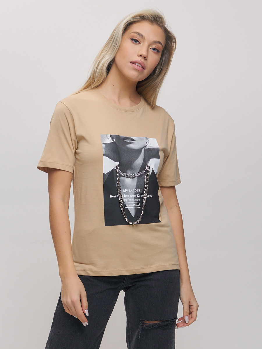 Купить оптом Женские футболки с принтом бежевого цвета 65016B в Екатеринбурге