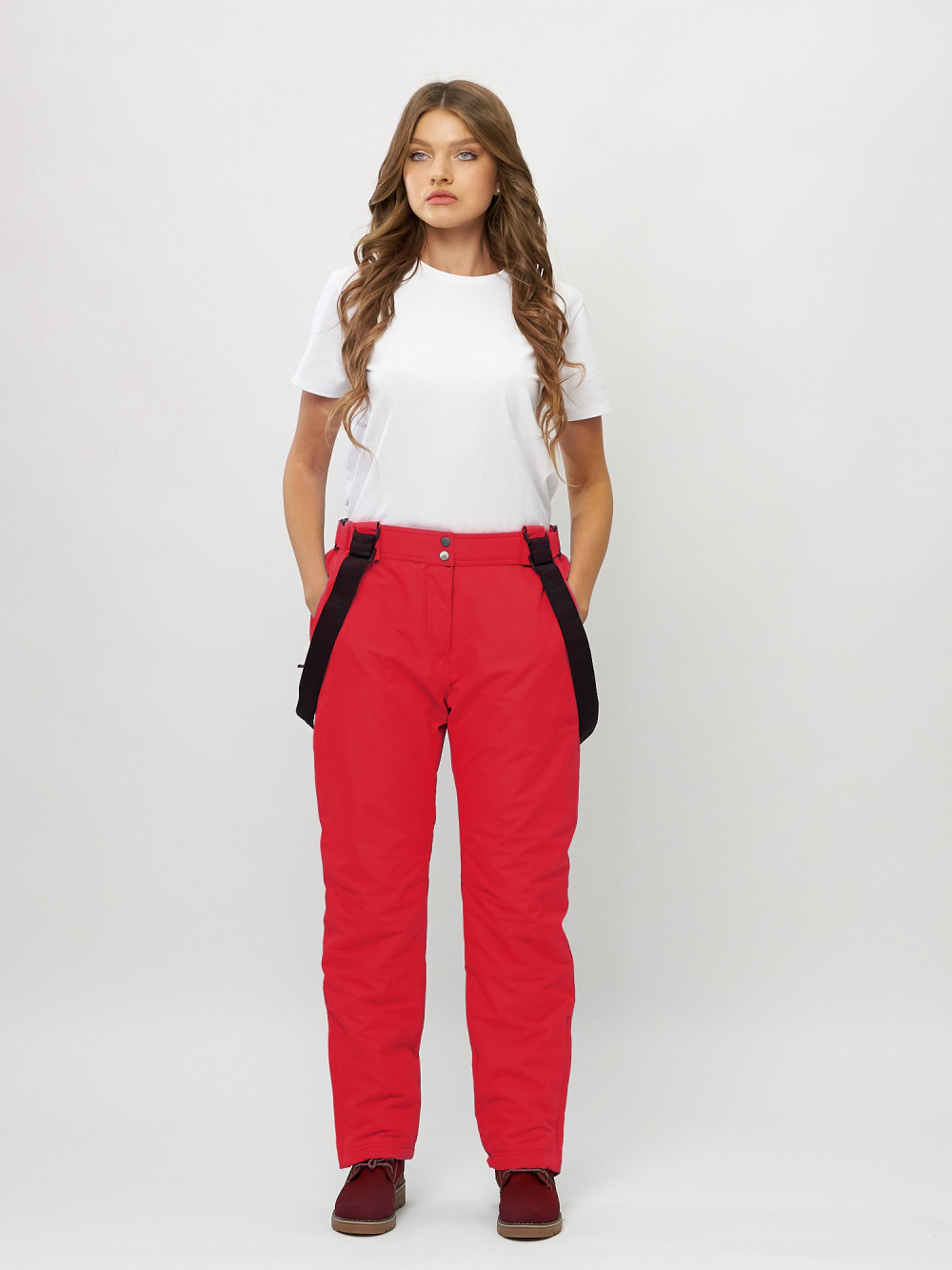 Купить оптом Полукомбинезон брюки горнолыжные женские big size красного цвета 66413Kr в Екатеринбурге