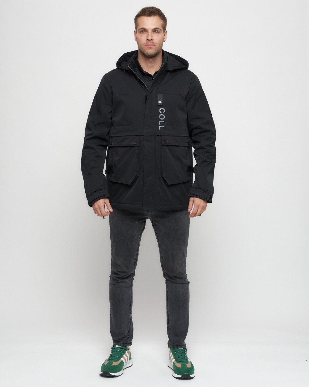 Купить оптом Куртка спортивная мужская с капюшоном черного цвета 8600Ch в Екатеринбурге