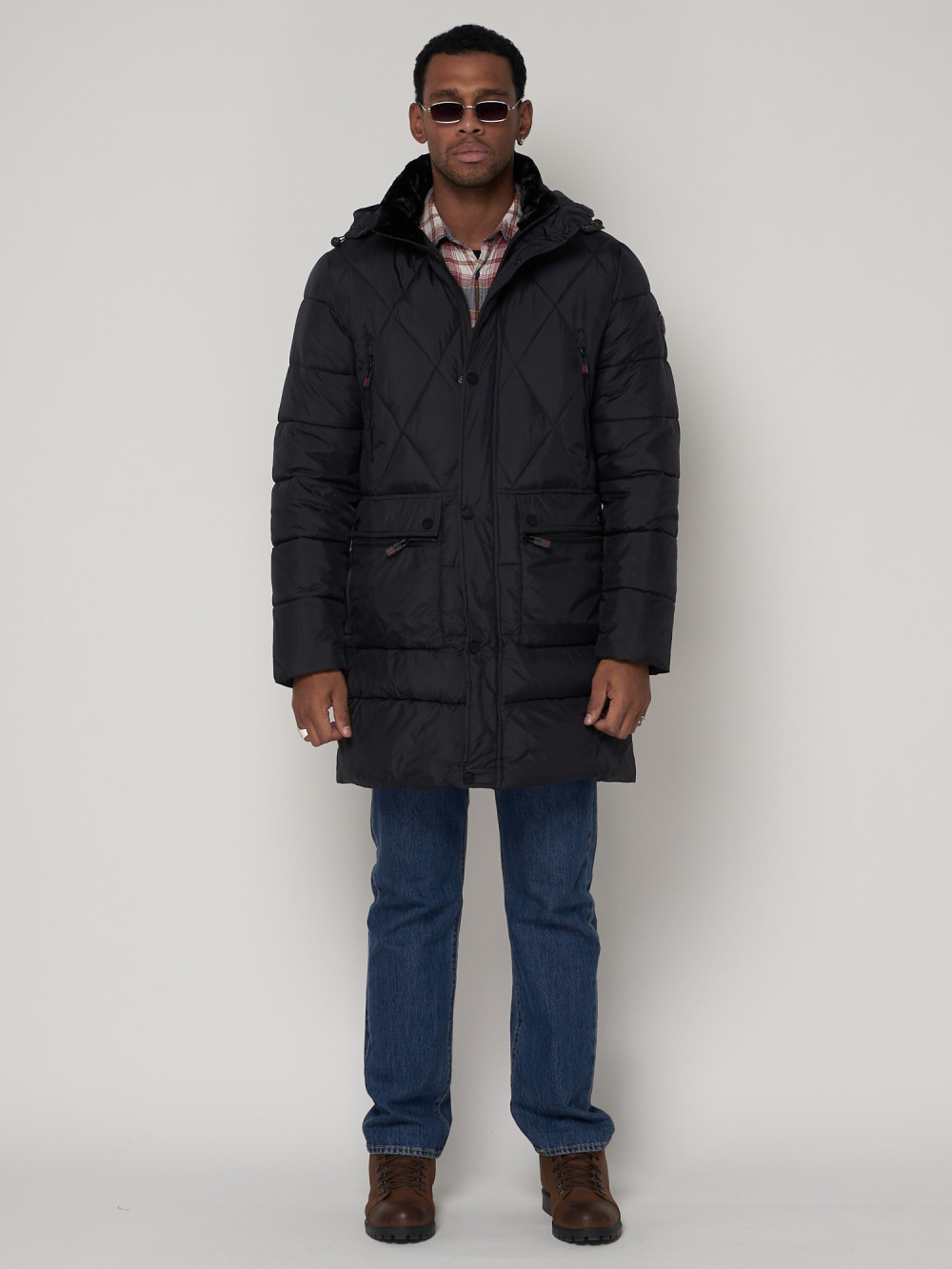 Купить оптом Куртка зимняя мужская классическая стеганная темно-синего цвета 92895TS в Екатеринбурге