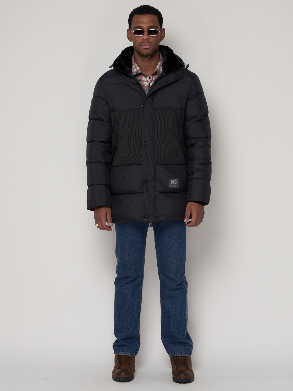 Купить оптом Куртка зимняя мужская классическая темно-синего цвета 93629TS в Екатеринбурге