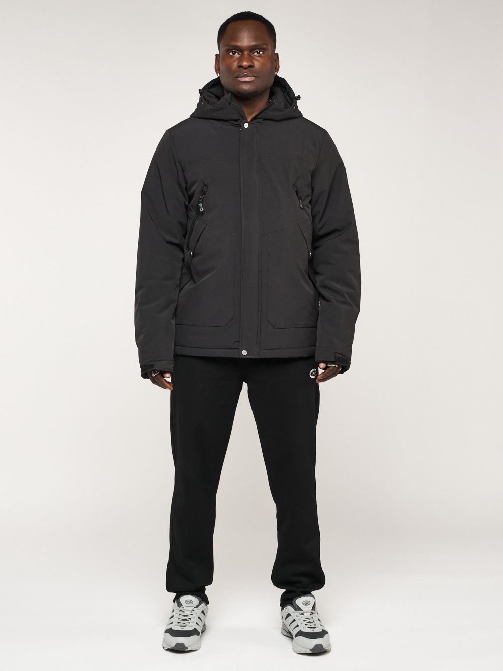 Купить оптом Куртка спортивная MTFORCE мужская с капюшоном черного цвета 2332Ch