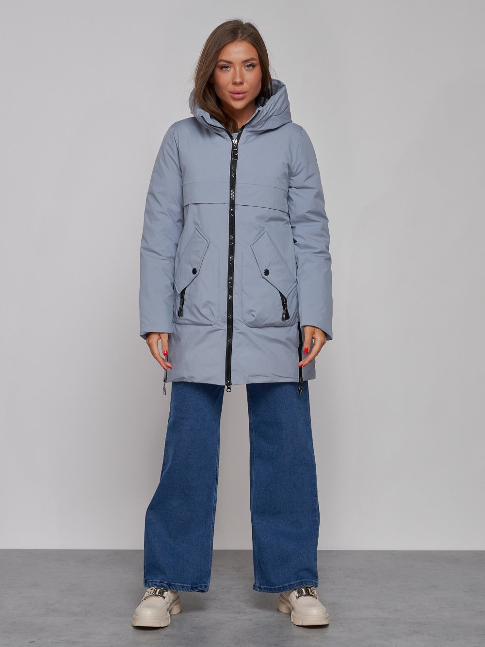 Купить оптом Зимняя женская куртка молодежная с капюшоном голубого цвета 58622Gl в Екатеринбурге