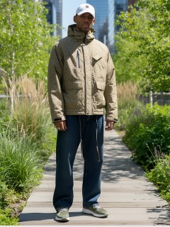 Купить спортивную мужскую куртки с капюшоном оптом от фабрики производителя дешево в Перми 25471B