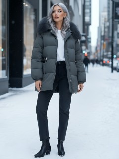 Купить куртки женские модные из натурального меха песец оптом от производителя зимние недорого в Екатеринбурге 7639TZ