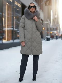Купить пальто женское стеганные с мехом большого размера оптом от производителя зимние недорого в  Красноярске 7753K
