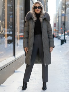 Купить пальто женское стеганные с мехом большого размера оптом от производителя зимние недорого в  Красноярске 7753TZ