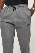 Оптом Брюки штаны спортивные с карманами мужские серого цвета 061Sr, фото 10