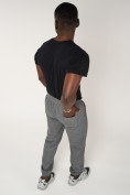 Оптом Брюки джоггеры спортивные с карманами мужские серого цвета 062Sr, фото 8