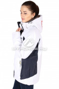 Оптом Куртка спортивная женская батал белого цвета 097Bl, фото 2