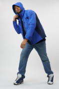 Оптом Ветровка спортивная с капюшоном мужская светло-синего цвета 10821Si, фото 6