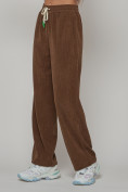 Оптом Брюки трубы женские вельветовые спортивные коричневого цвета 109K, фото 11