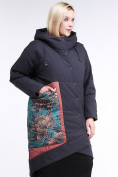Оптом Куртка зимняя женская классическая БАТАЛ темно-серого цвета 112-901_18TC, фото 3