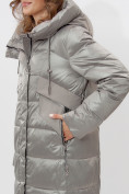 Оптом Пальто утепленное женское зимние светло-серого цвета 11201SS в Екатеринбурге, фото 14